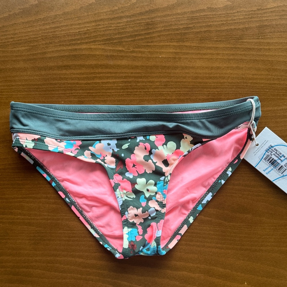 Carve Designs Stinson Swim Bottom in Wildflower XS